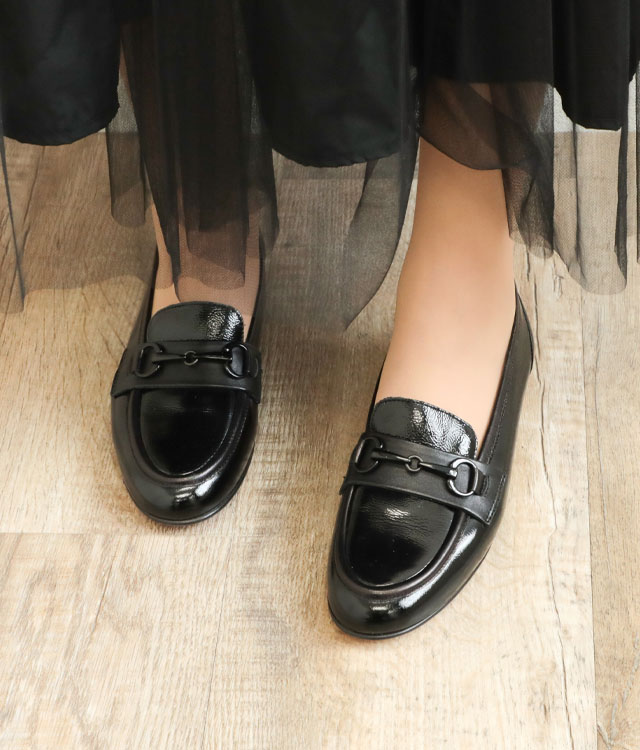 大人が品よく盛れるチュールスカートコーデ』|STYLE BOOK 大人が品よく盛れるチュールスカートコーデ』|STYLE BOOK