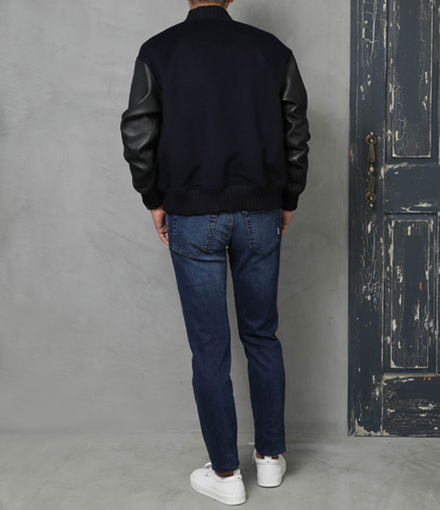 大人カジュアルなスタイルには高品質なスタジャンで｜STYLE BOOK