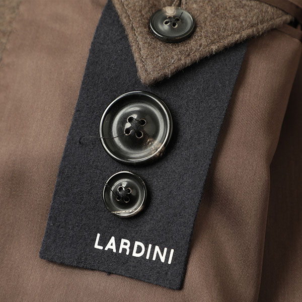 LARDINI ラルディーニ チェスター フィールド コート シングル 3B カシミヤ 無地 総裏 SPECIAL L 2216-7636AQ632  JW23636AQ IRC59632 450/ブラウン｜LARDINI｜菅原靴店