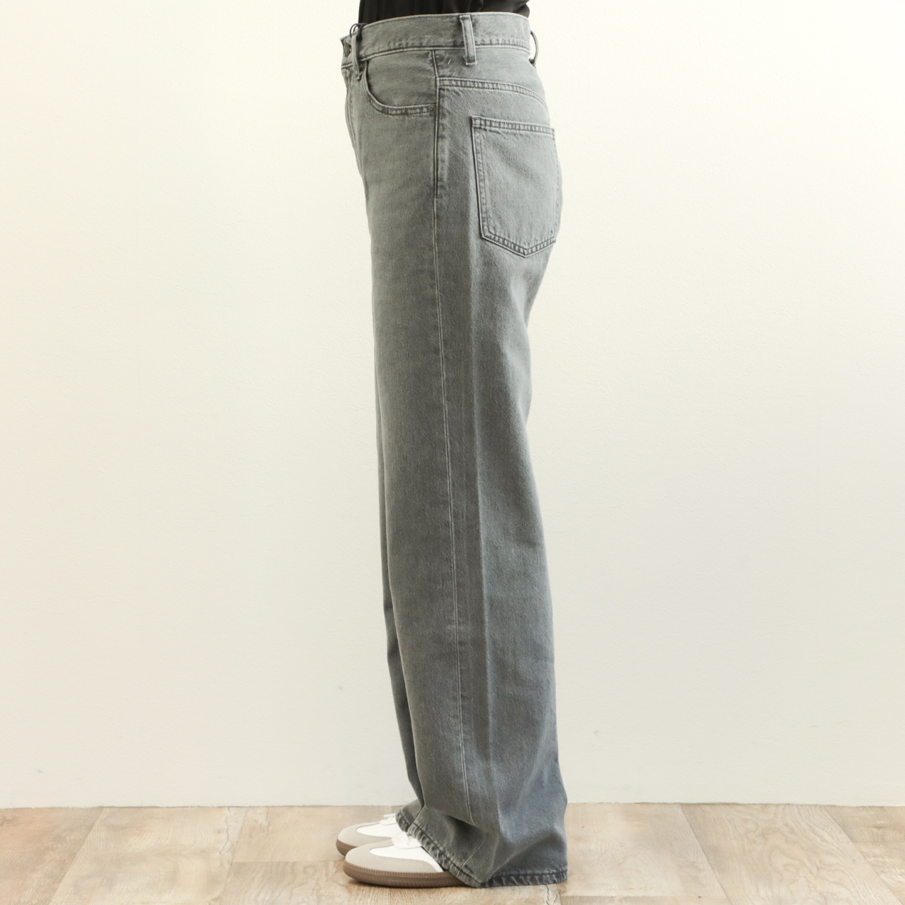 ★新品、タグ付★ ウォードブルー SALUUサルー デニム パンツ 新色グレイ 新色追加＜坪田あさみさんコラボ＞SALUU サルー /デニムパンツ
