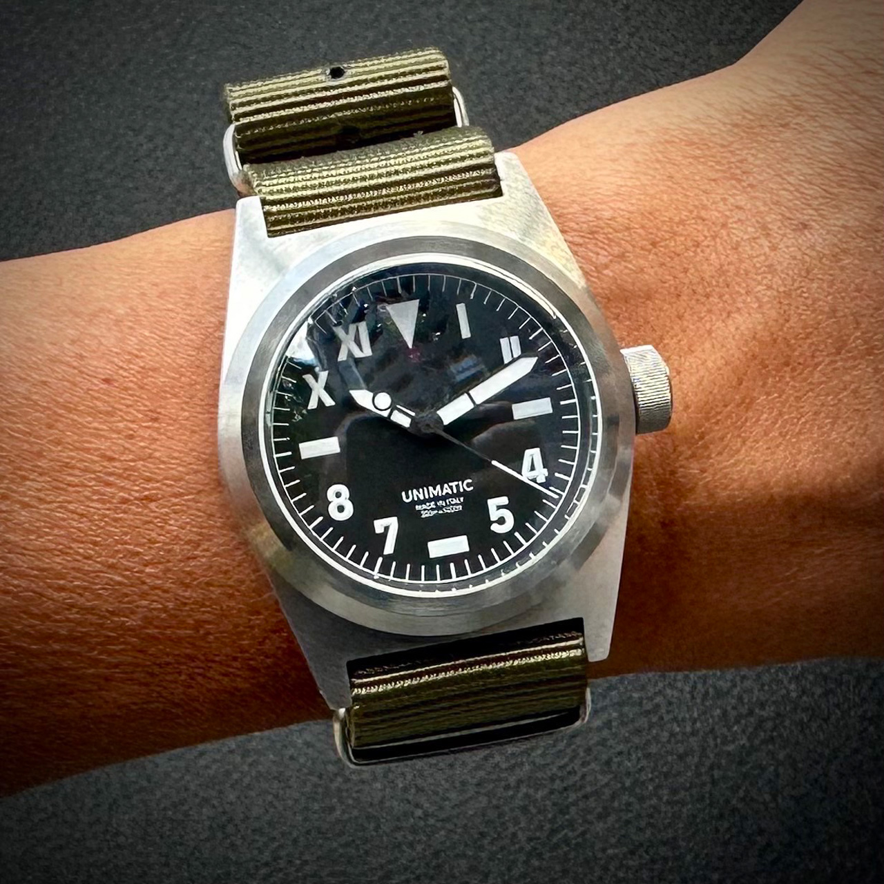 UNIMATIC ウニマティック UNN-B-SSB22 時計 ナイロン ストラップ BLACK