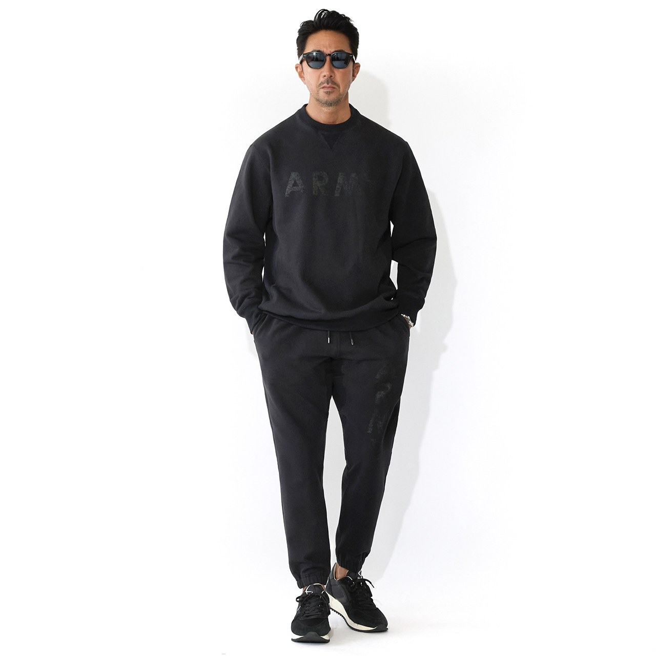 予約 完全受注生産第26弾】1 piu 1 uguale 3 × 干場義雅 ウノピゥ ウノ