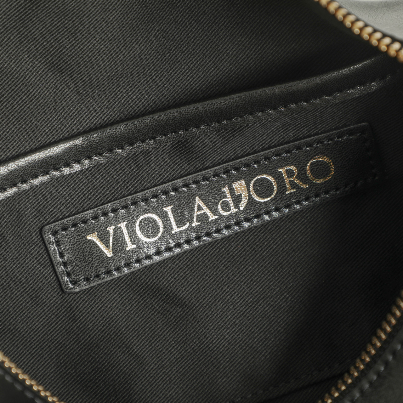 VIOLA d'ORO ヴィオラドーロ V-1567 バッグ 横長ボックスショルダー