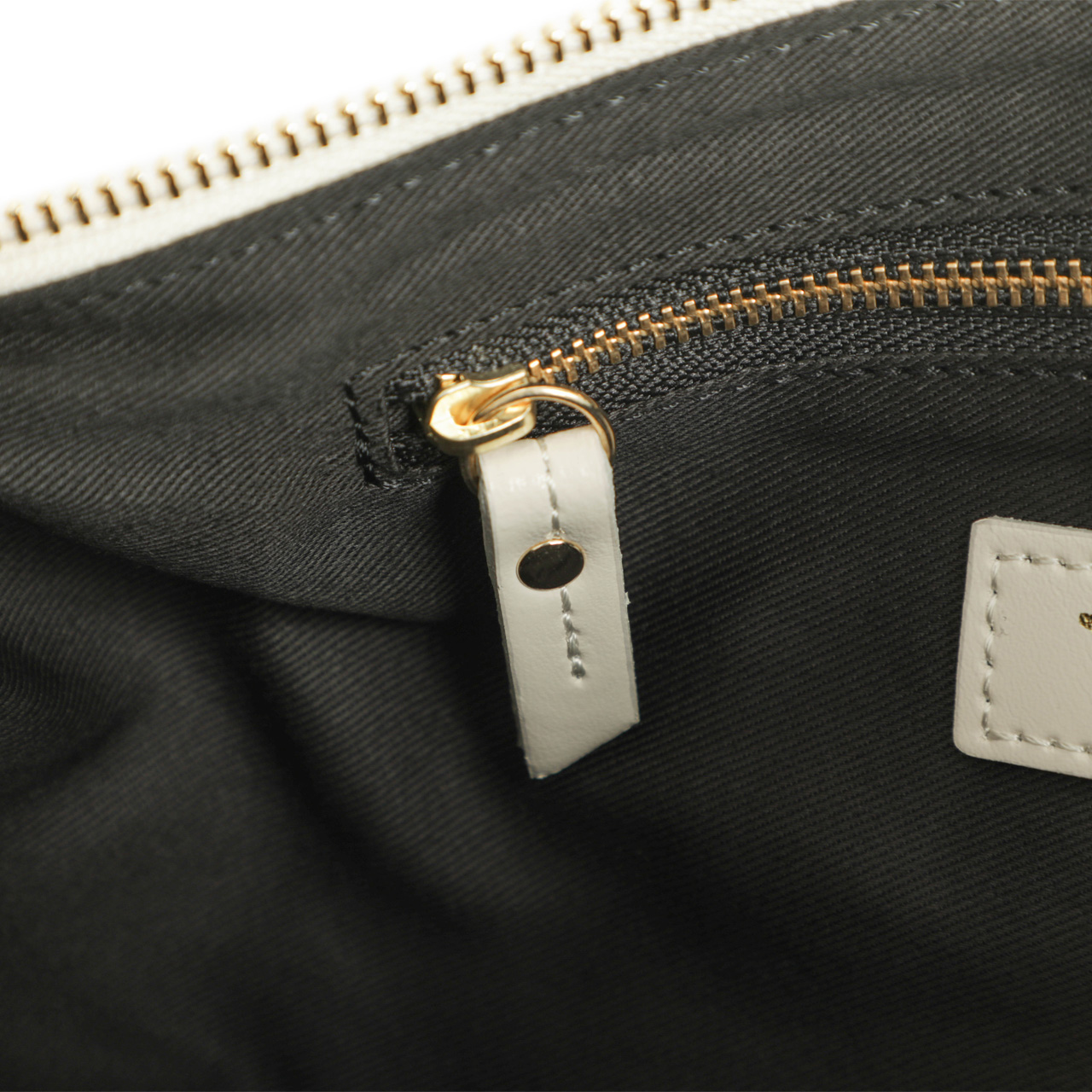 VIOLA d'ORO ヴィオラドーロ V-1590 ショルダーバッグ ハンド 横長