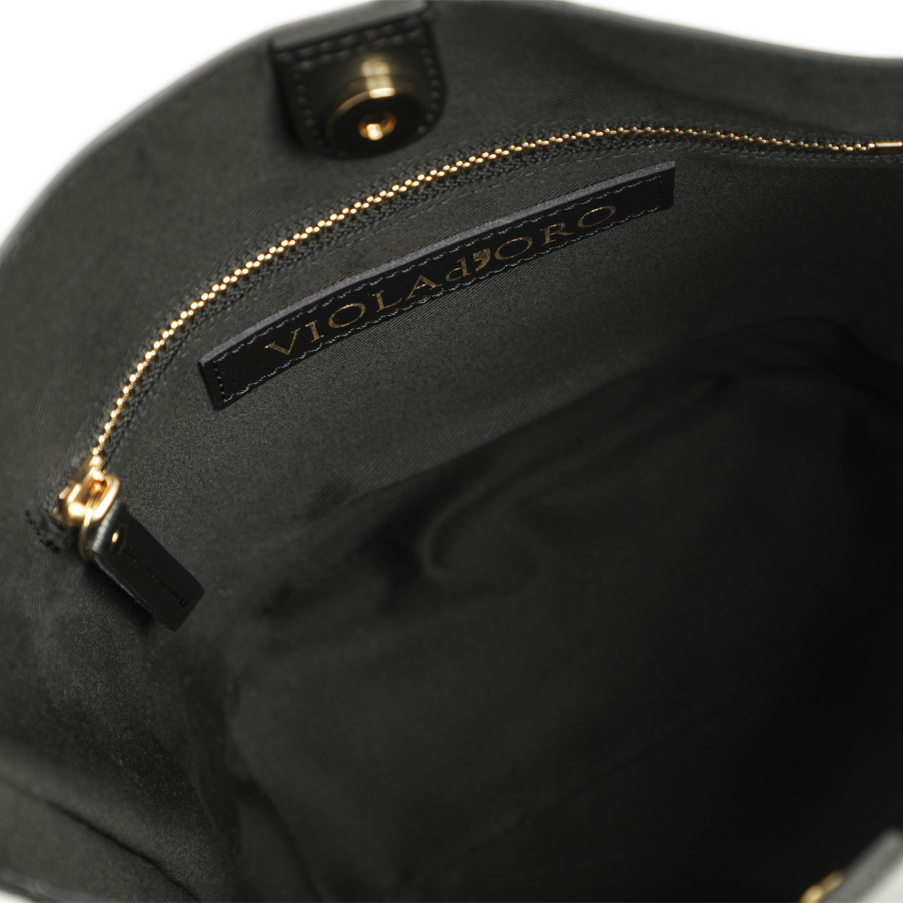 VIOLAd'ORO ヴィオラドーロ ハンド ショルダー バッグ レザー オーバル