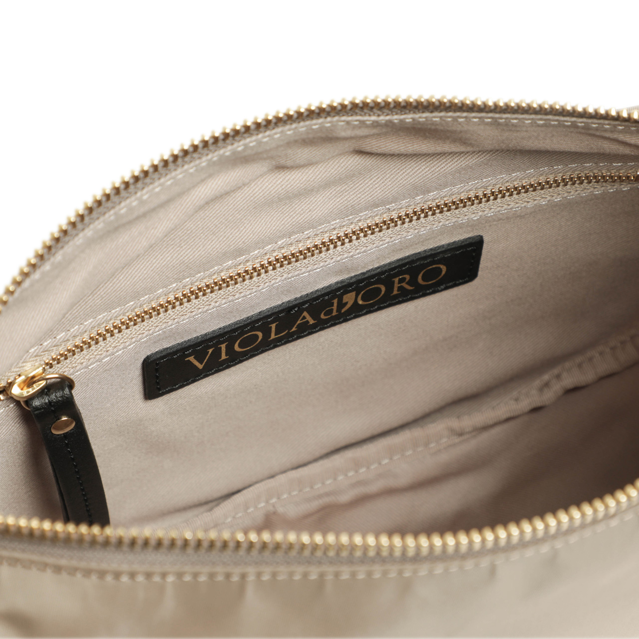 ヴィオラドーロVIOLAd’OROショルダーバッグボディバッグ／トープ VIOLAd'ORO ヴィオラドーロ ハンド ショルダー ボディ バッグ