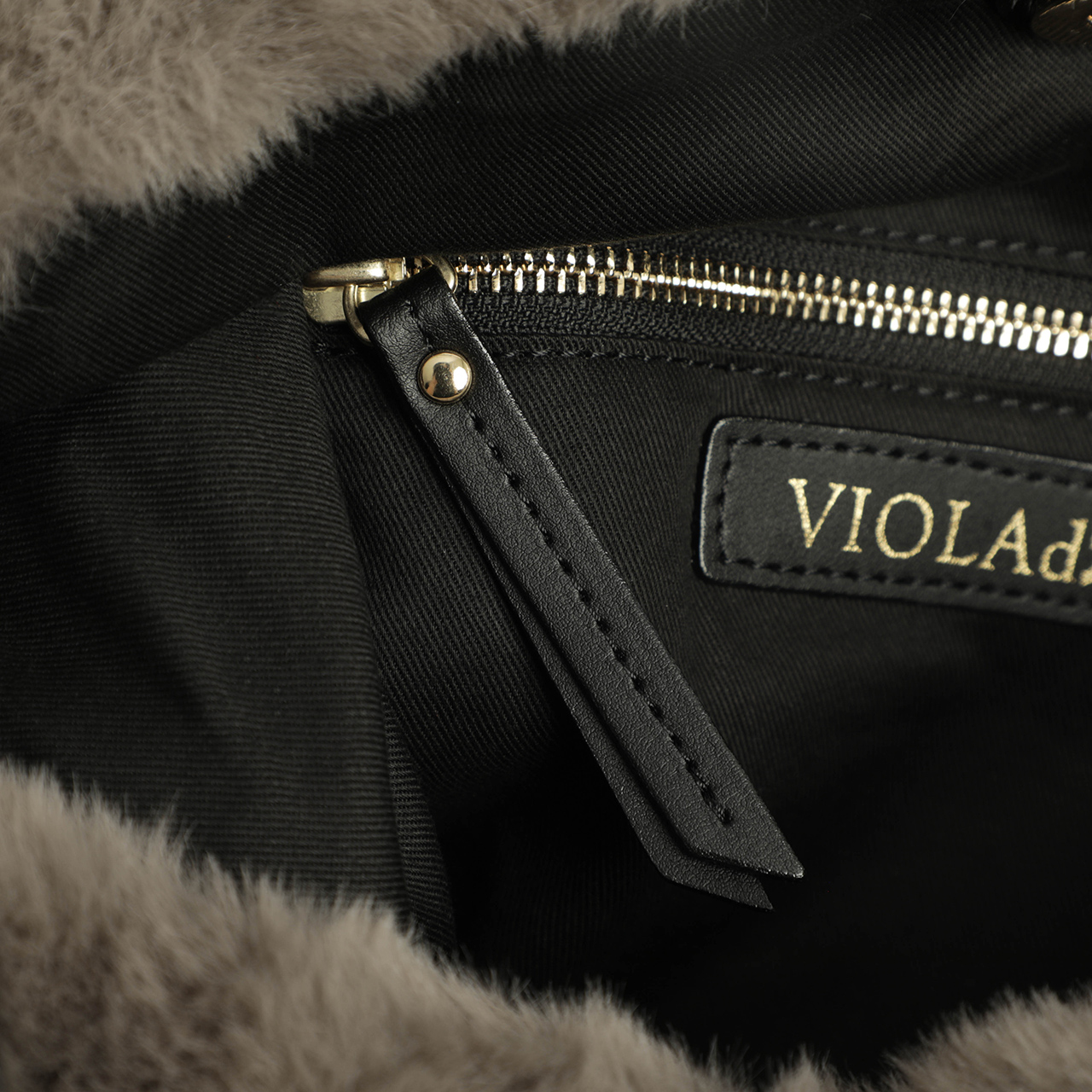 ヴィオラドーロ　レザー　ファー　ハンドバッグ 楽天市場】【VIOLAd'ORO／ヴィオラドーロ】メタル