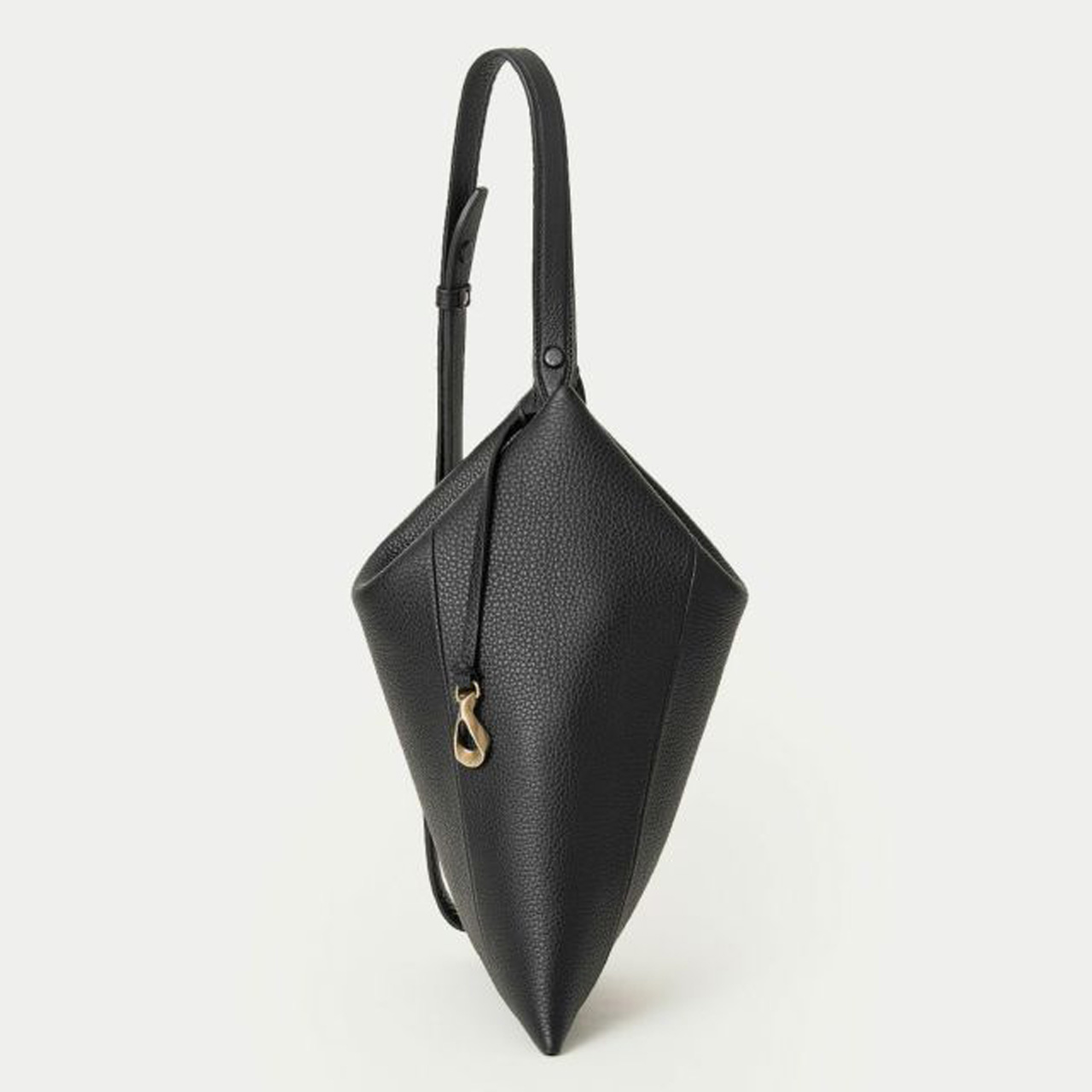 ETiAM エティアム バック ハンド トライアングルショルダー 2WAY