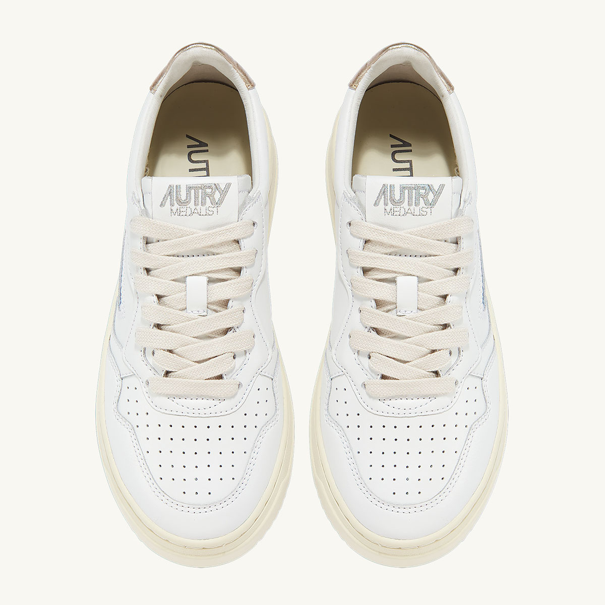 ★人気★【Autry】★オートリー LOW SNEAKERS スニーカ.ー★ 返品不可】AUTRY オートリー スニーカー MEDALIST LEAT/LEAT