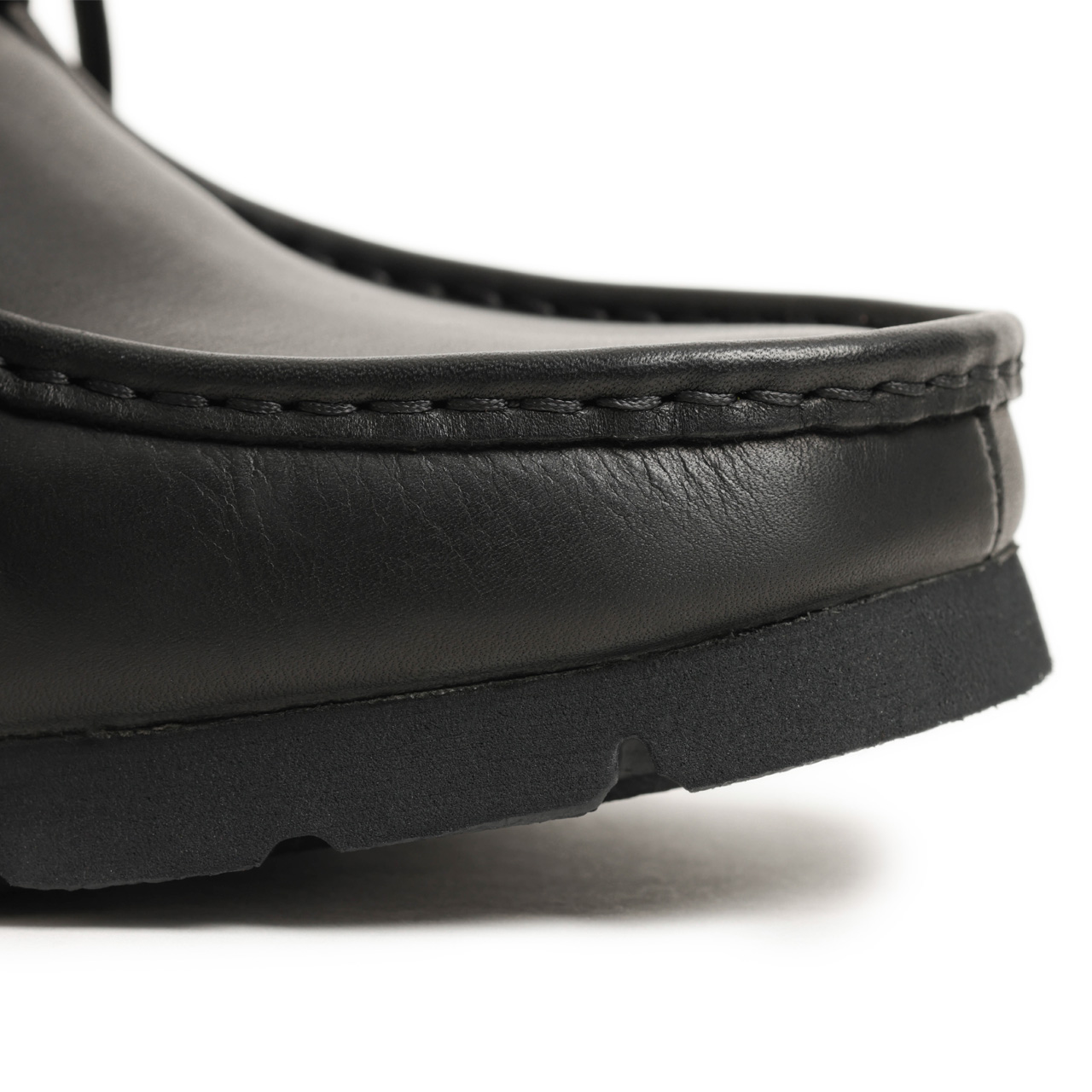 クラークス　ワラビーブーツ gtx ブラックレザー　ビブラムソール WallabeeBT GTX / メンズ ワラビーブーツゴアテックス （ブラック