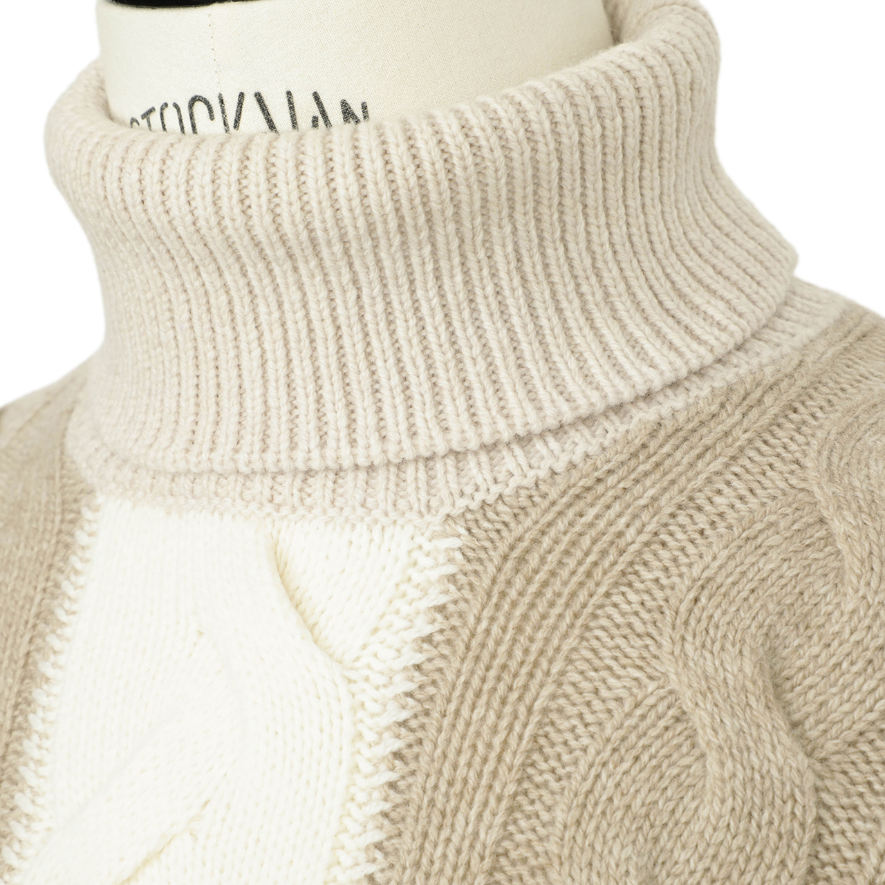 Gran Sasso グランサッソ ニット タートルネック ミドルゲージ