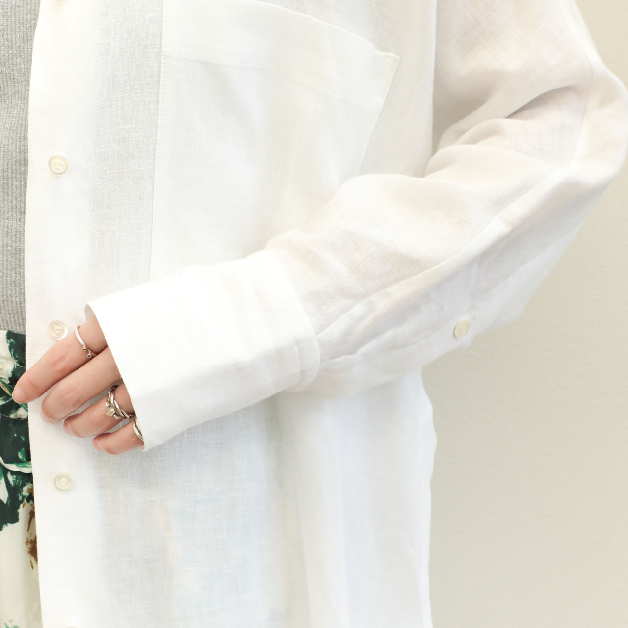 SACRA LINEN TWILL ロングジレ(未使用品) 楽天市場】サクラ SACRA リネンツイル ジレ LINEN TWILL GILET
