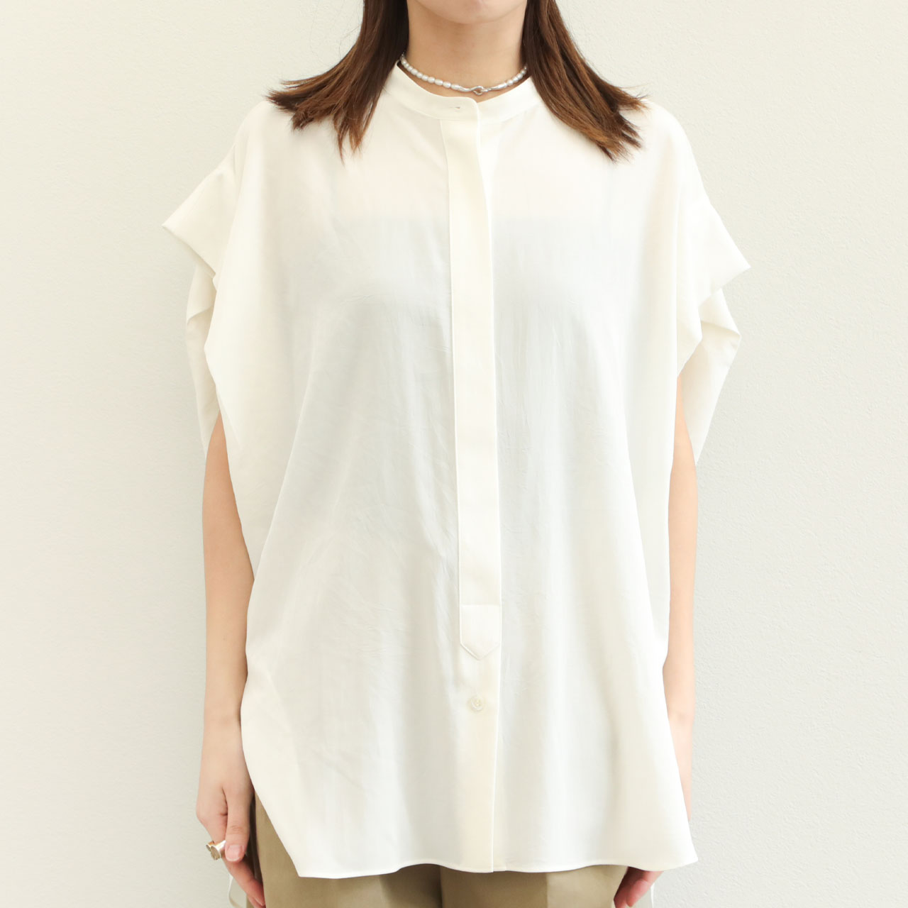 シャツ/ブラウス(半袖/袖なし) SACRA - SACRA SACRA（シャツ/ブラウス(半袖/袖なし)）のフリマアイテム一覧