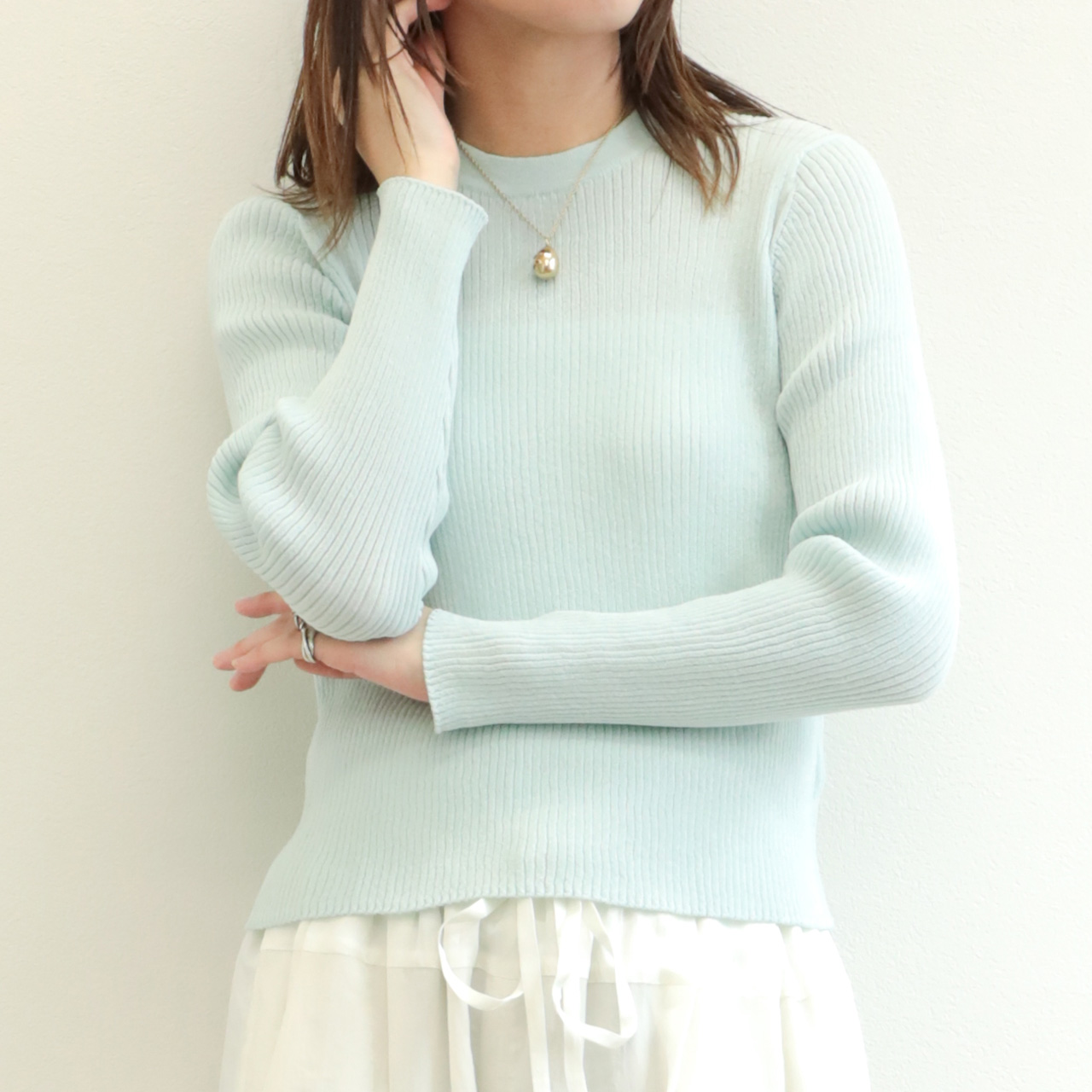 【SAKURA】カップ付きオープンネックニットTee アイボリー Q725KU-OFF-