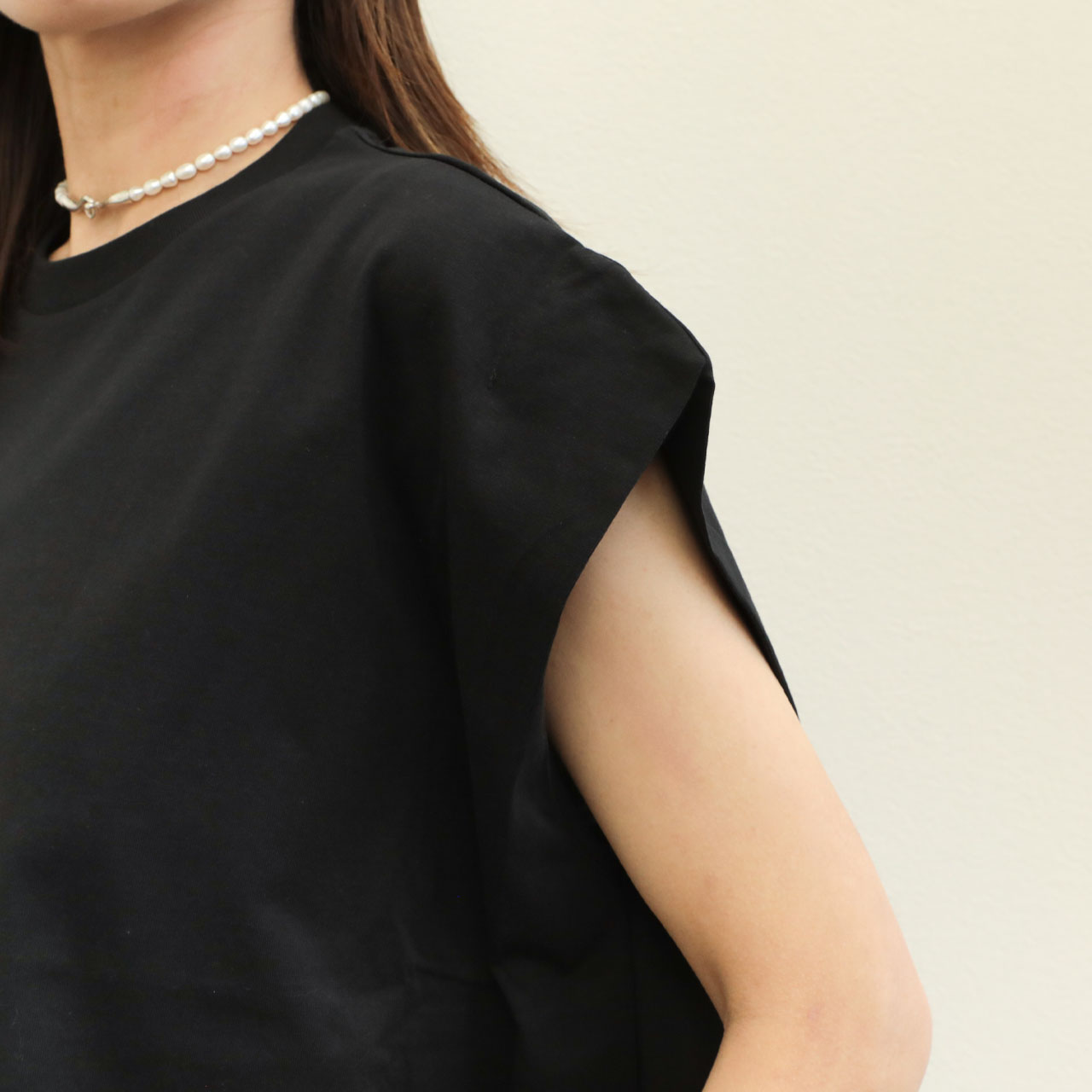 サクラ SACRA *コットンリネン半袖カットソー*38黒ブラックTシャツ無地(33-2505-675)【72F52】 SACRA（ファッション） サクラ SACRA *コットンリネン半袖
