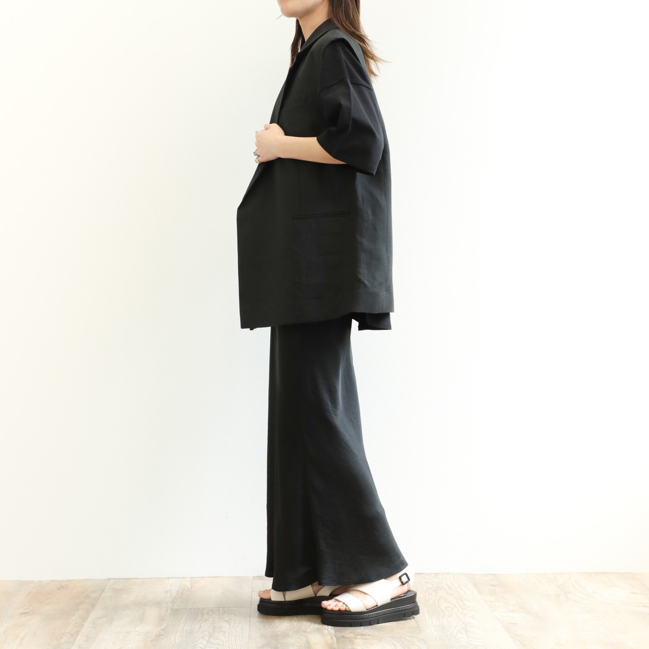 SACRA（ファッション） SACRA サクラ ジレ リネン ノーカラー
