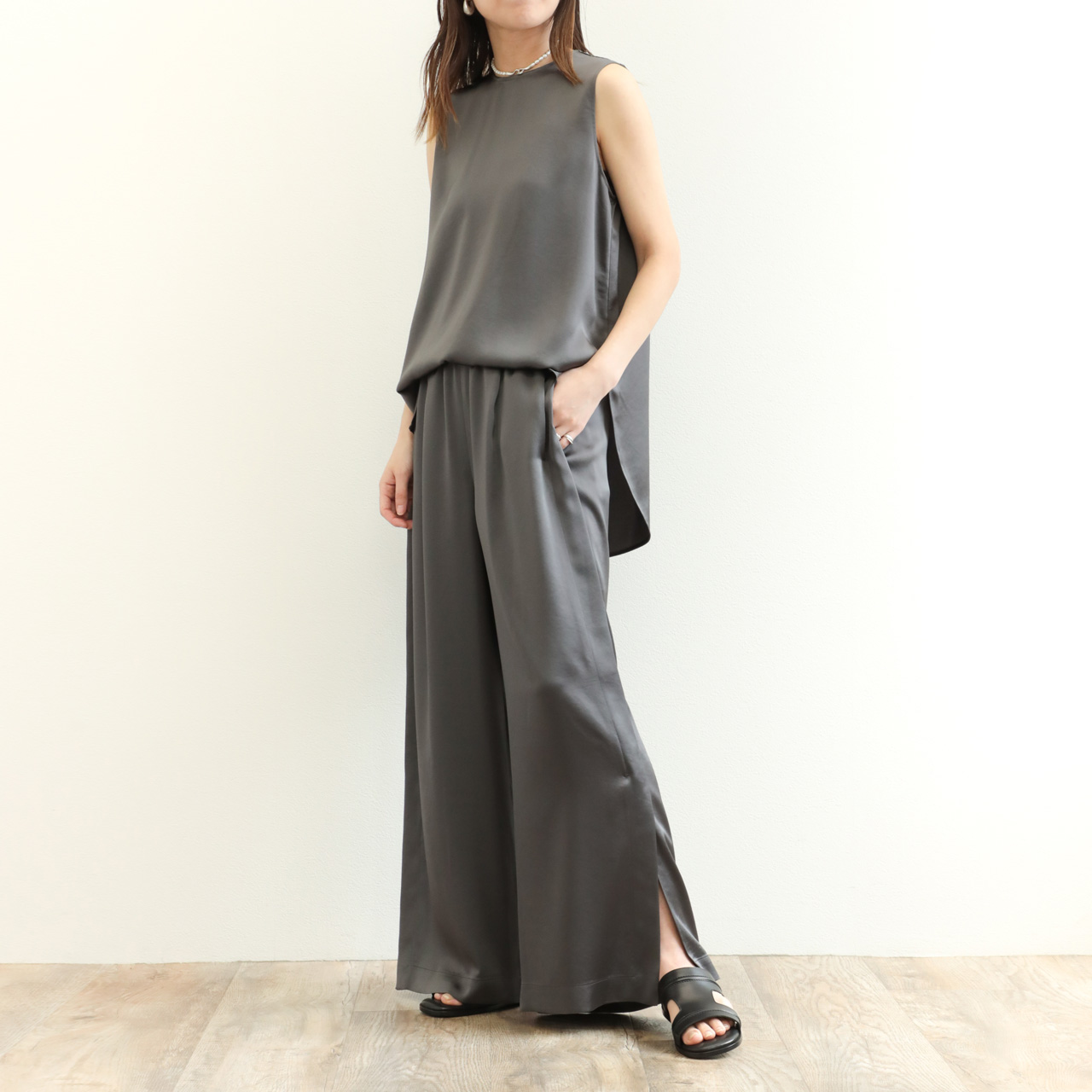 SACRA サクラ ワイドパンツ トリアセテート サテン TRIACE SATIN