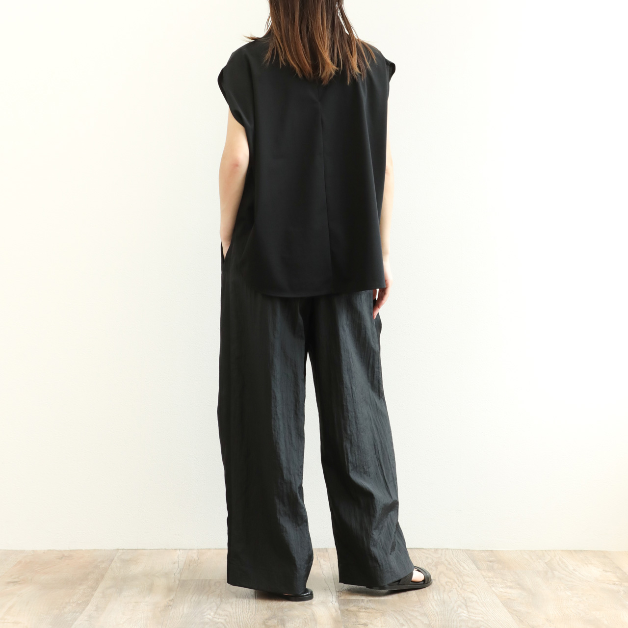 美品【SACRAサクラ】ワイドシルエットカットソー　グレーブラウン　38 楽天市場】SACRA サクラ クルーネック カットソー トップス