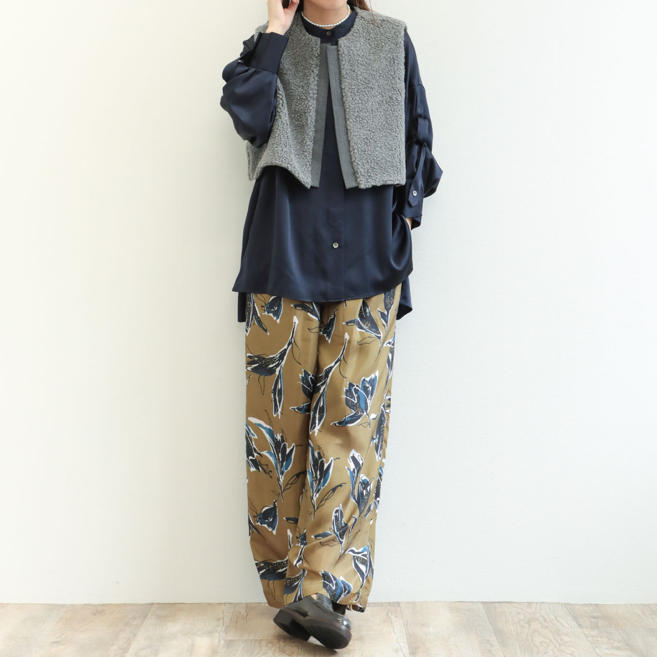 SACRA サクラ レディース ベスト ジレ ボア ポリエステル ウール