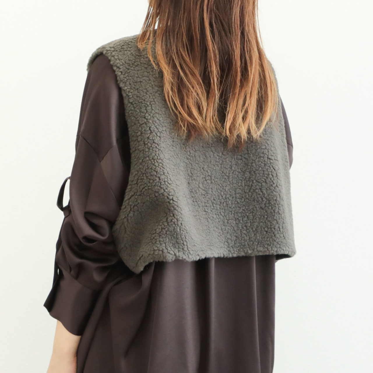sacra POODLE FUR GILET /ウィムガゼット　カレンソロジー sacra POODLE FUR GILET /ウィムガゼット カレンソロジー sacra