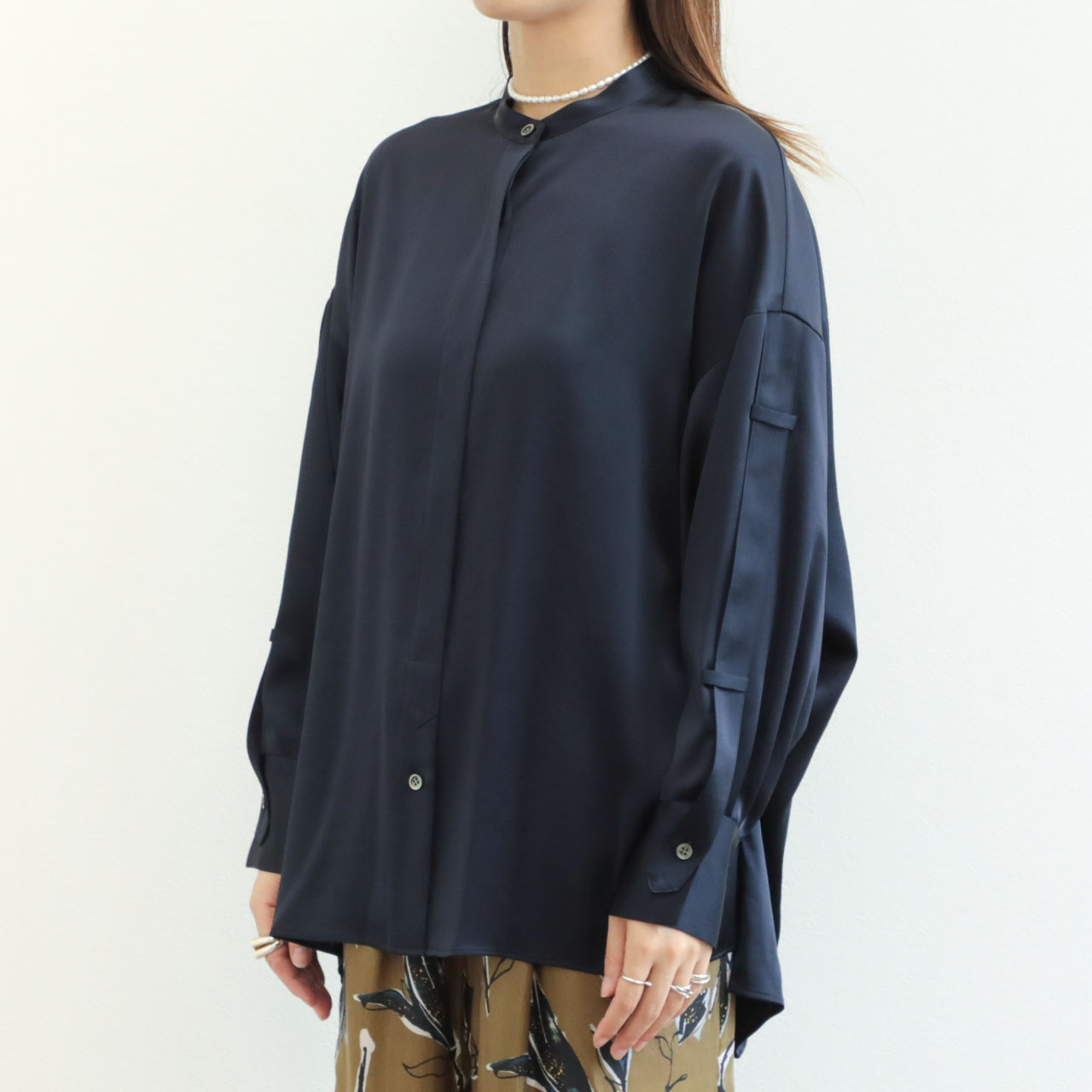 SACRA サクラ レディース シャツ ブラウス デザインスリーブ バンド