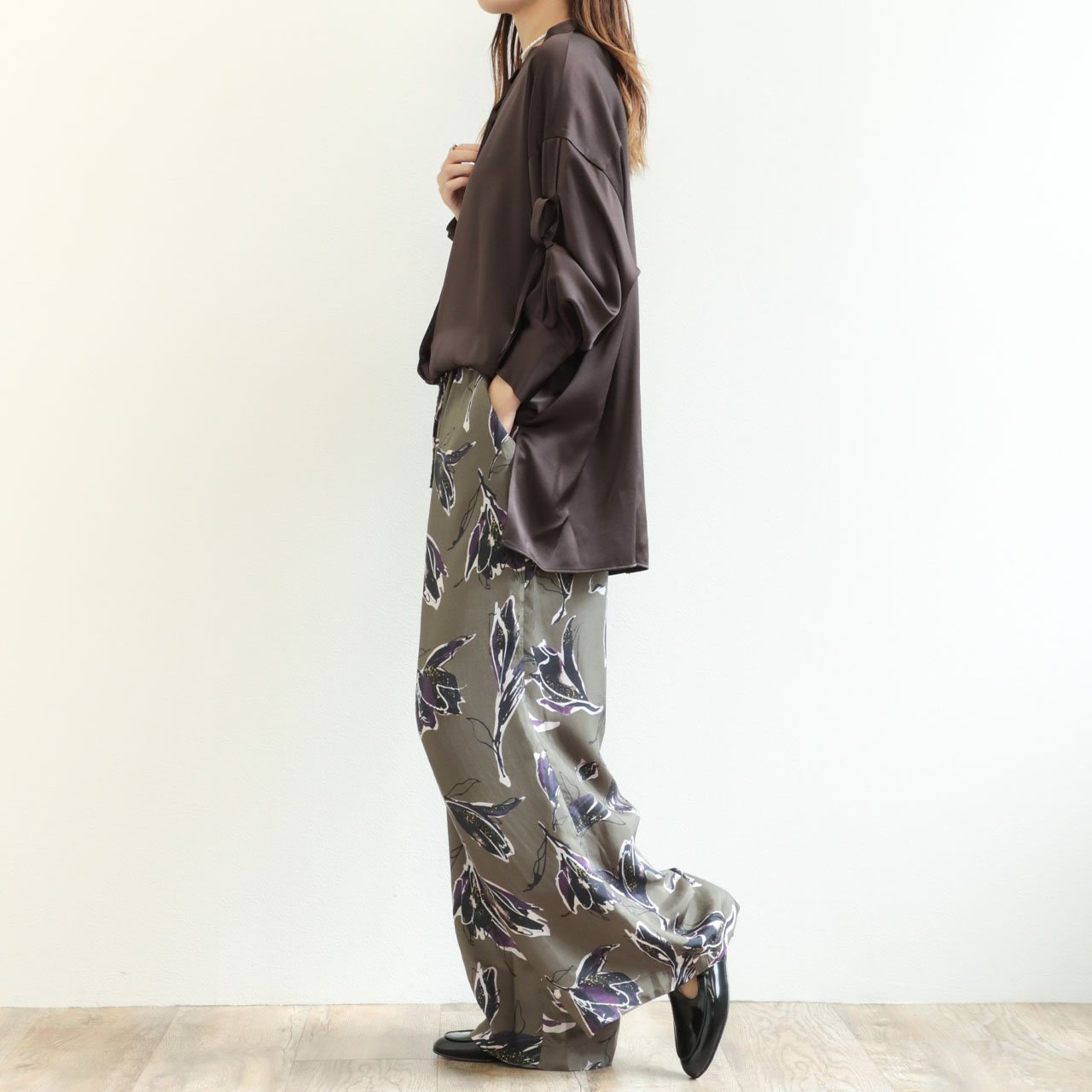 SACRA サクラ レディース シャツ ブラウス デザインスリーブ バンド