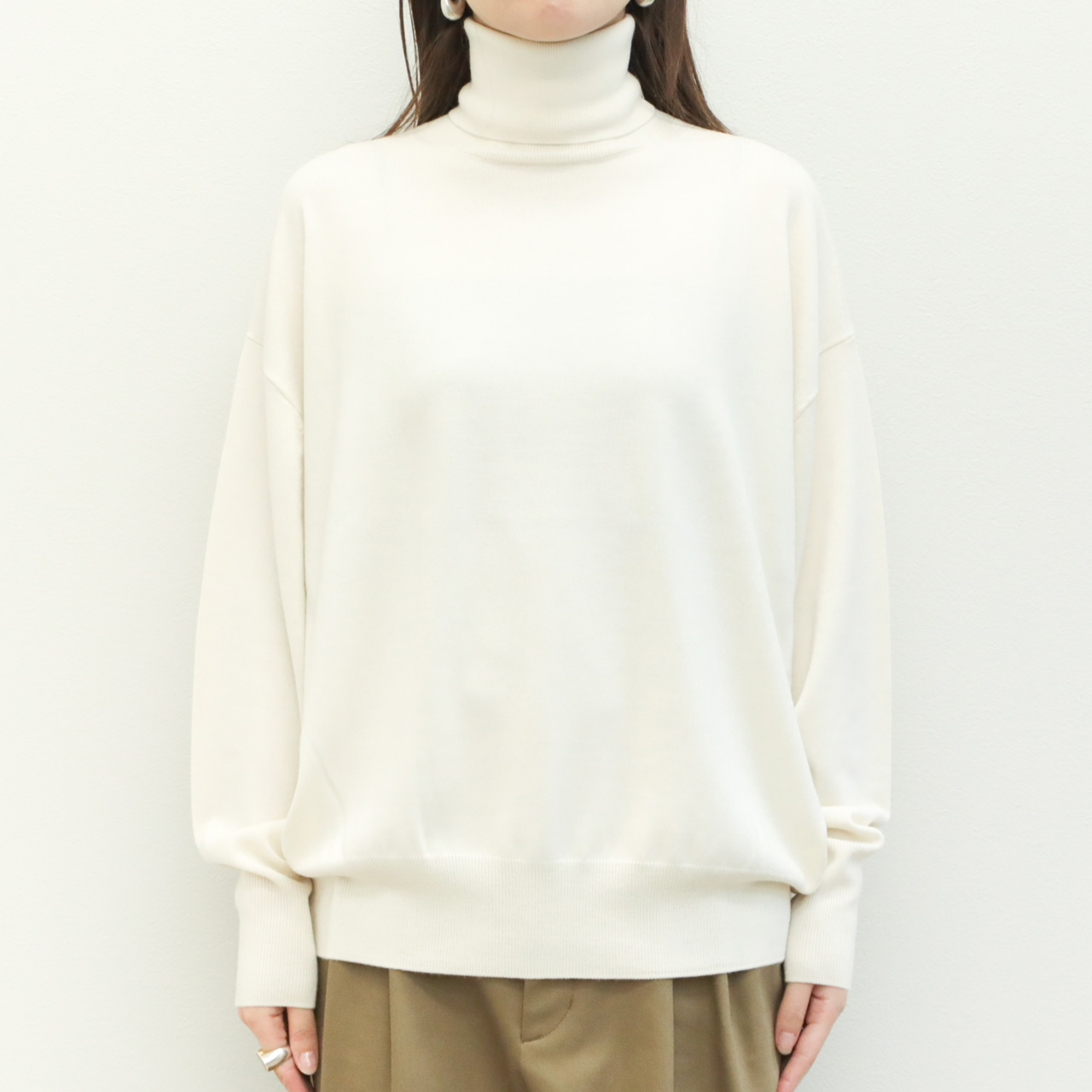 SACRA サクラ レディース ニット タートルネック エクストラファイン