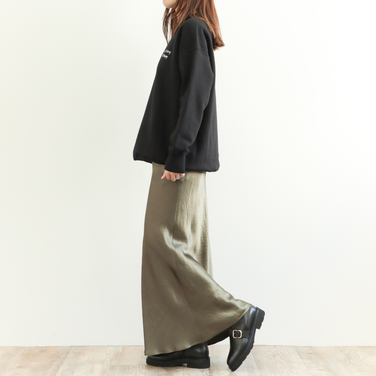 SACRA サクラ スウェット コットン 長袖 丸首 ロゴ 刺繍 PREMIUM