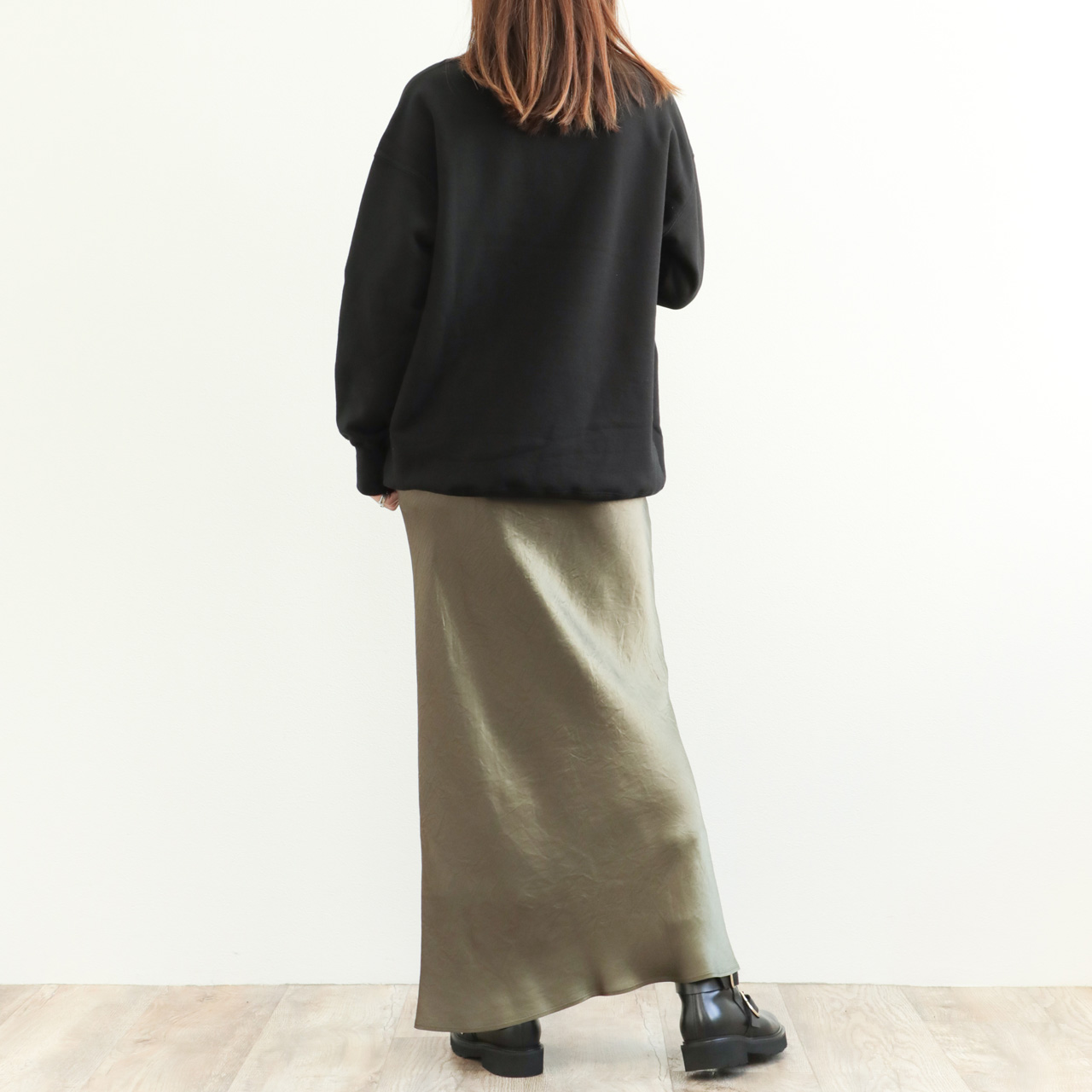 SACRA サクラ スウェット コットン 長袖 丸首 ロゴ 刺繍 PREMIUM