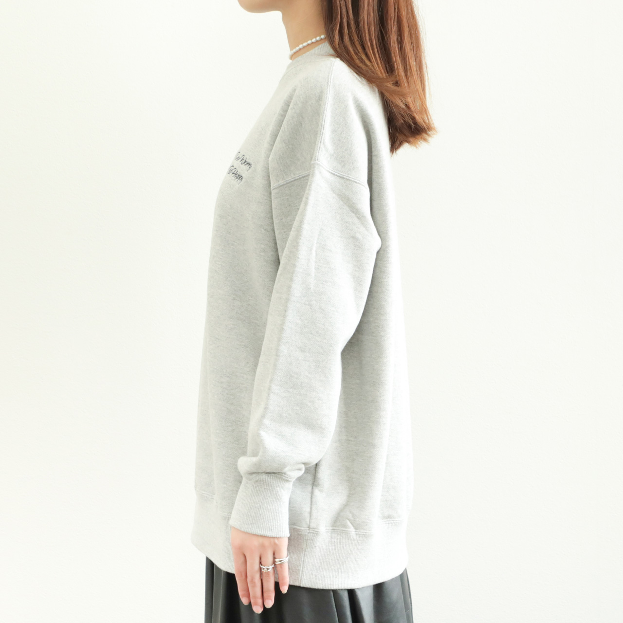 SACRA サクラ スウェット コットン 長袖 丸首 ロゴ 刺繍 PREMIUM