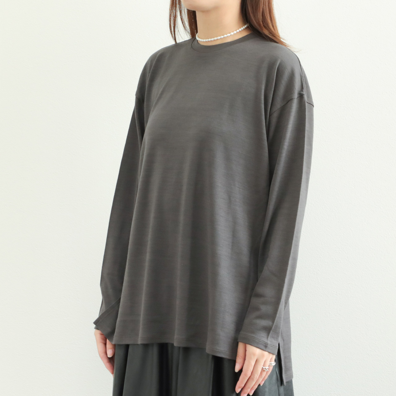 SACRA サクラ カットソー ロンT クルーネック スーパーファイン メリノ