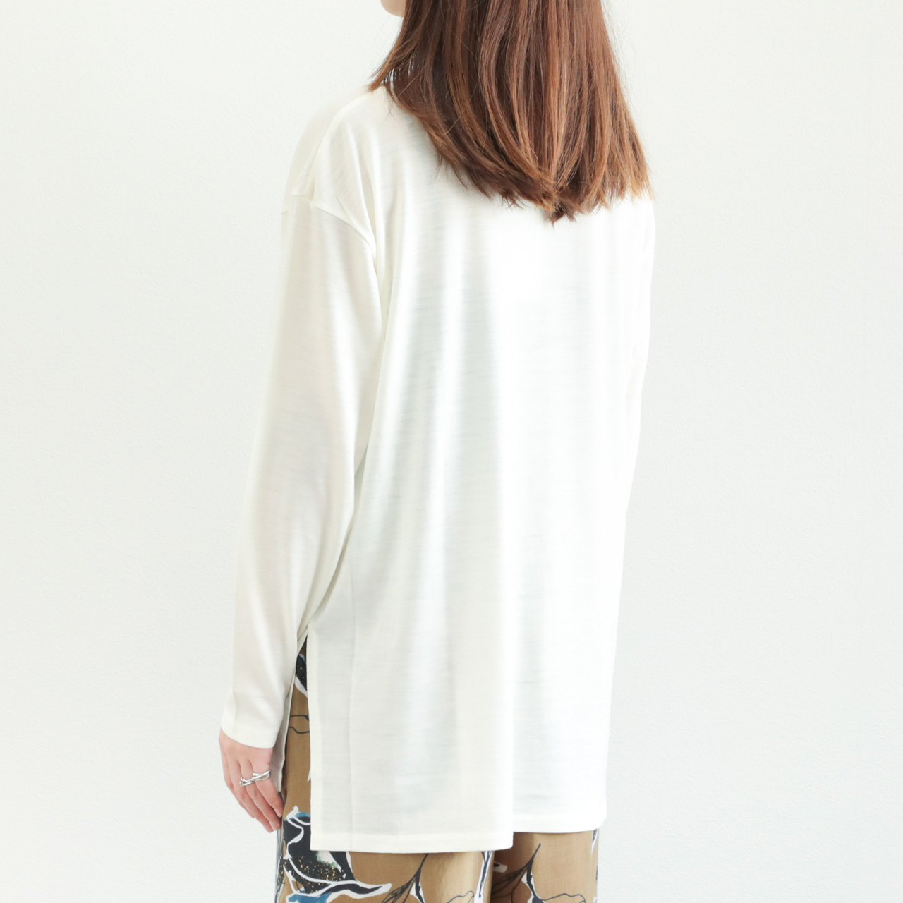 SACRA サクラ カットソー ロンT クルーネック スーパーファイン メリノ