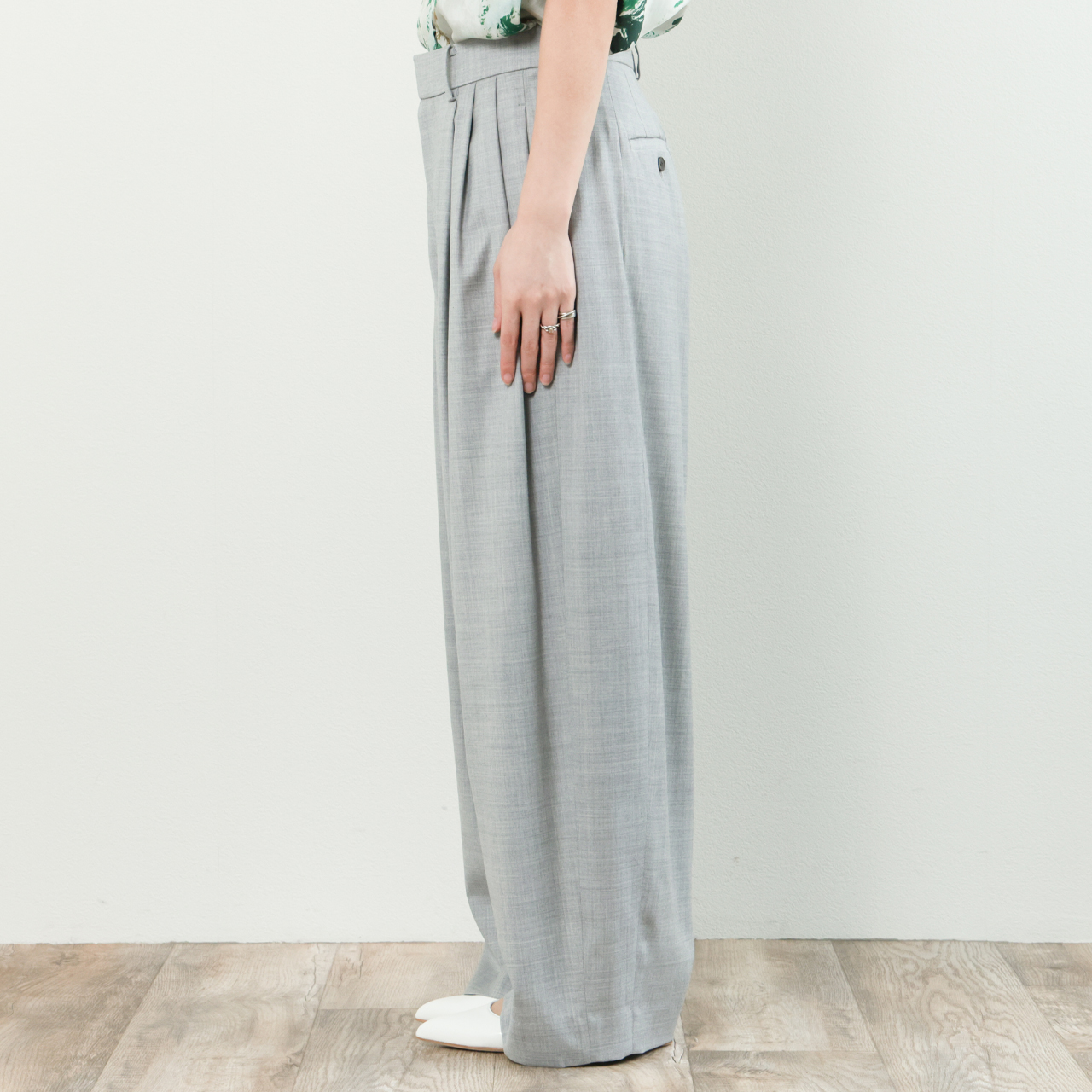 SACRA サクラ レディース パンツ ワイド スラックス ウール シルク