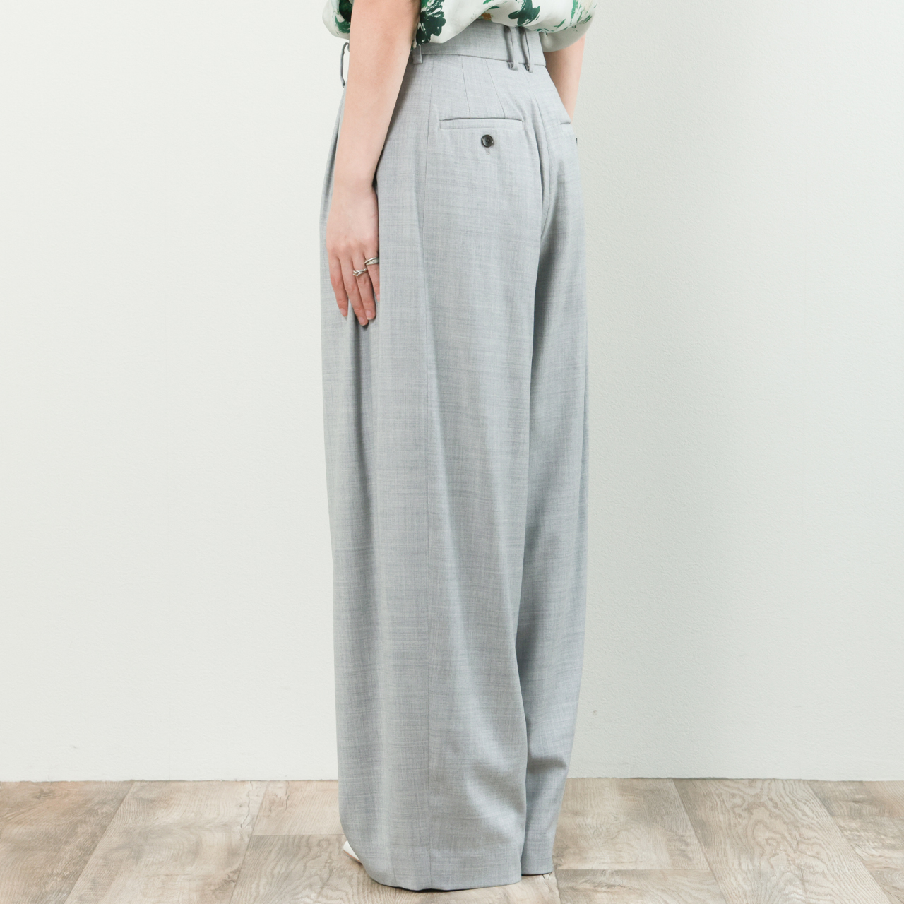 SACRA サクラ レディース パンツ ワイド スラックス ウール シルク