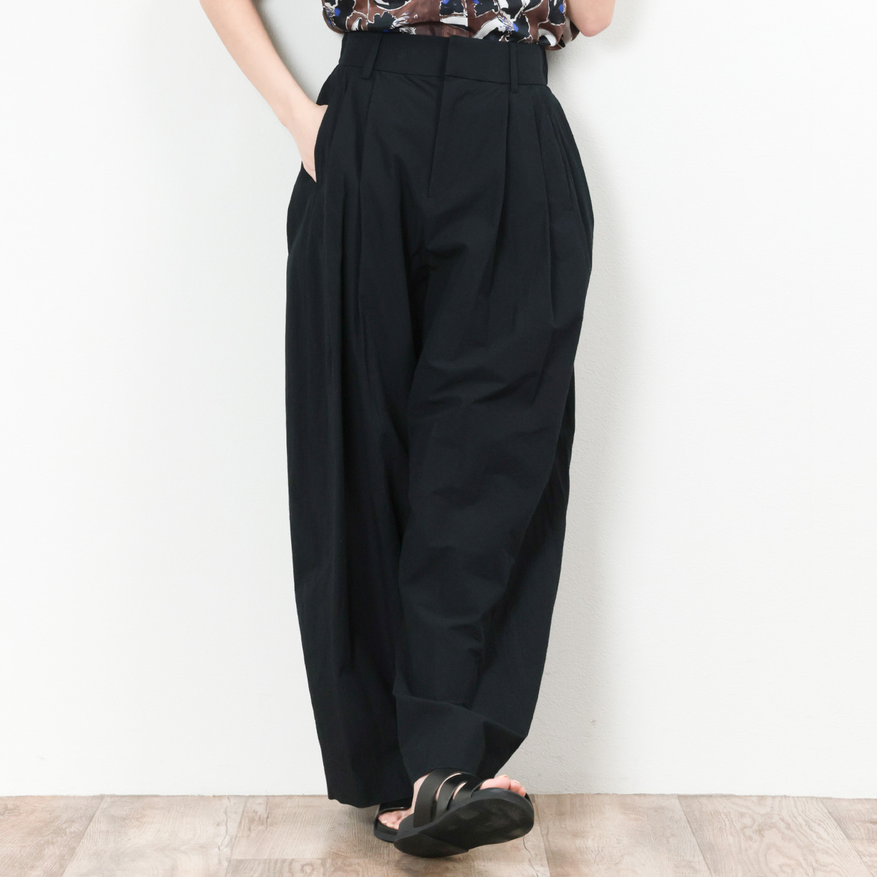 SACRA CLASSIC FLANO PANTS BLACK サクラ パンツ SACRA サクラ レディース パンツ ワイド コットン チノ 2プリーツ