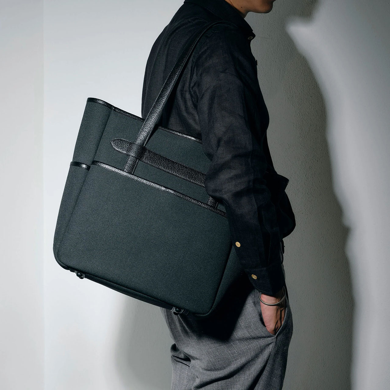 THE SOLE bis made by Flathority ザソール ビス メイドバイ