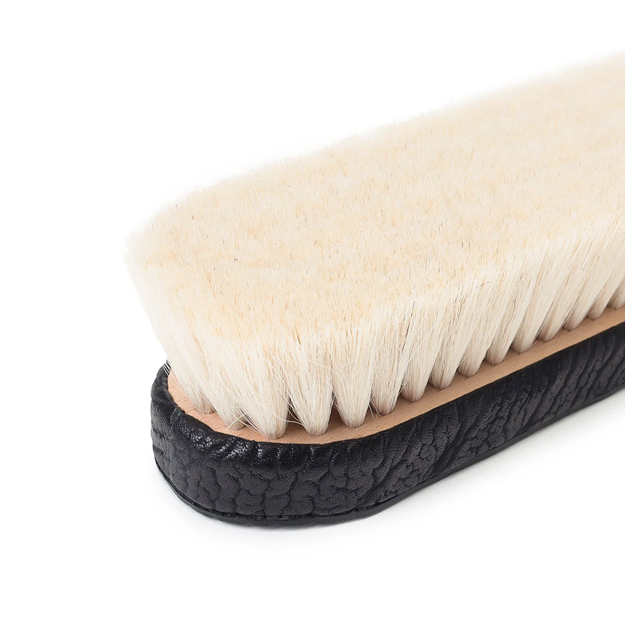 THE SOLE ザソール 洋服ブラシ アザラシ 山羊毛 TSB-SE ブラック｜THE
