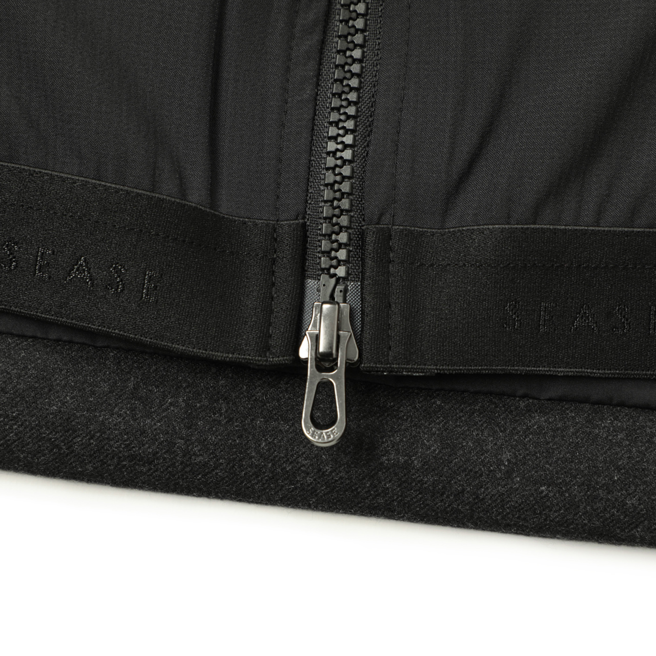 ダウンベスト　PINORE チャコール アスペジ】ダウンベスト – GQ SHOP