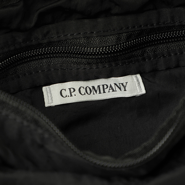 C.P. COMPANY シーピーカンパニー CPCOMPANY バッグ ボディ ショルダー