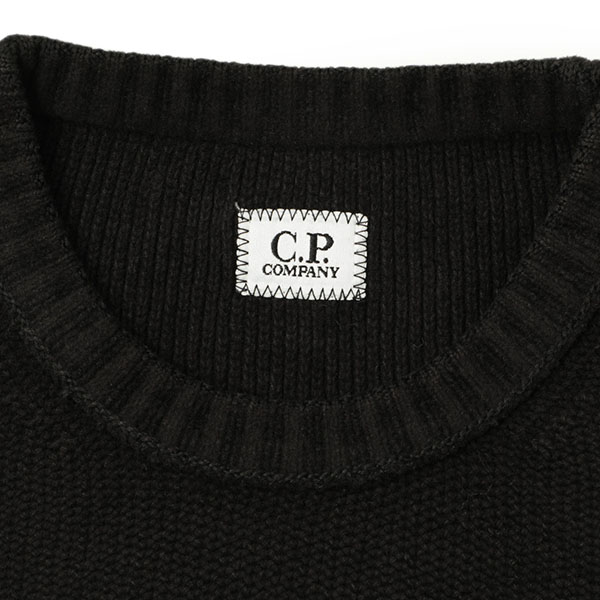 C.P.COMPANY シーピーカンパニー ニット 7ゲージ 17CMKN086A C.P.COMPANY シーピーカンパニー ニット 7ゲージ 17CMKN086A