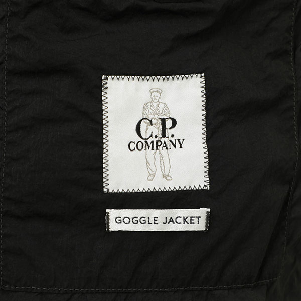 C.P.COMPANY シーピーカンパニー ダウン ジャケット ガーメントダイ ダブルジップ ゴーグル ECONYL CPCOMPANY  17CMOW032A BLACK/ブラック｜C.P.COMPANY｜菅原靴店