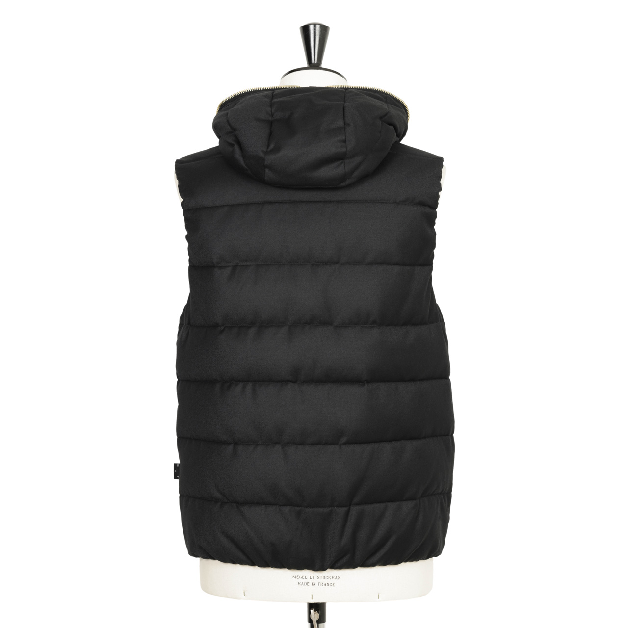 専用 DUVETICA デュベティカ ダウンベスト ダブルジップ 黒 XL giabsarchivio × DUVETICA ジャブスアルキヴィオ デュベティカ