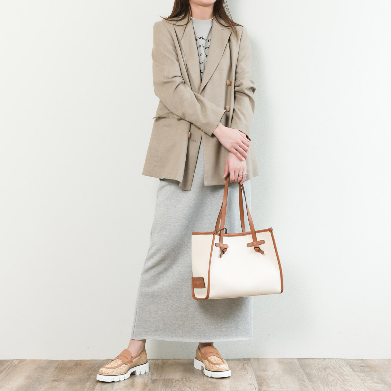 aiaiCHANEL ハンドバッグ　ベージュ GIANNI CHIARINI ジャンニキアリーニ MARCELLA マルチェッラ バッグ