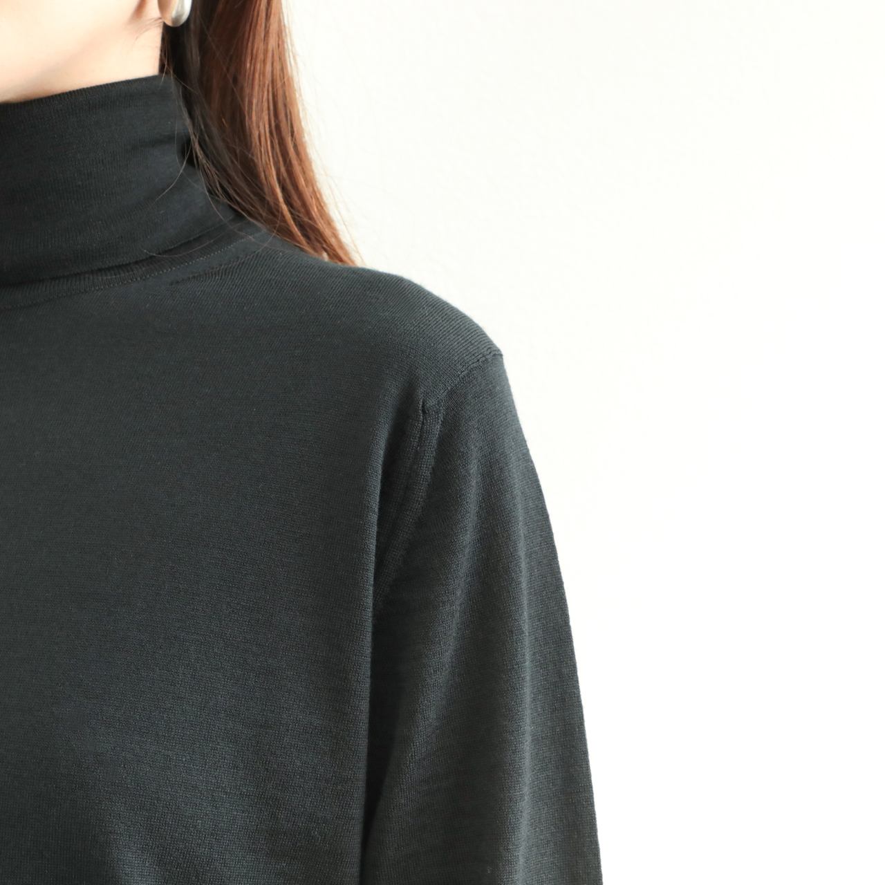 【美品】ジョンスメドレー ウール ハイゲージニット ブラック Mサイズ JOHN SMEDLEY ジョンスメドレー レディース ニット ハイゲージ