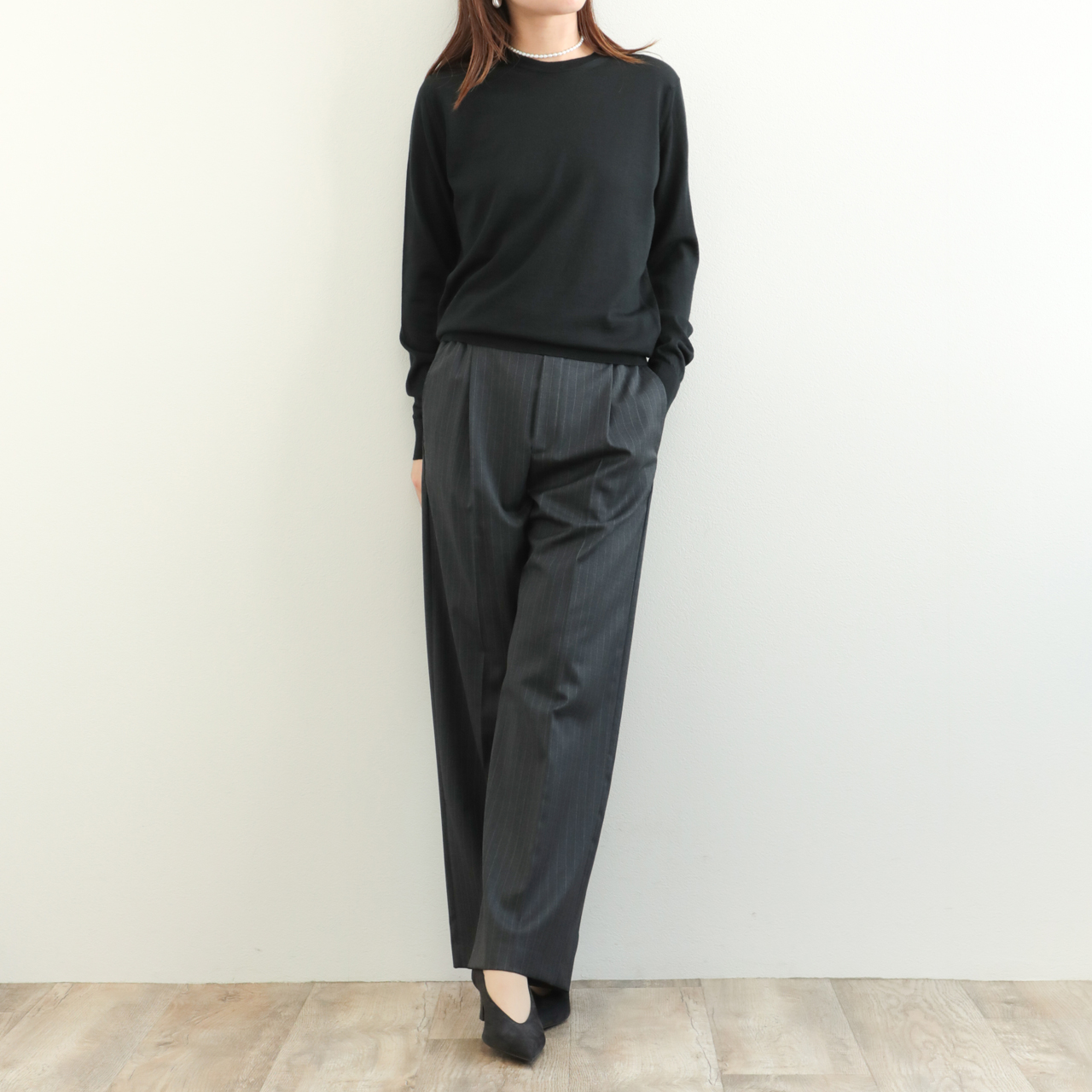 【美品】ジョンスメドレー ウール ハイゲージニット ブラック Mサイズ JOHN SMEDLEY ジョンスメドレー レディース ニット ハイゲージ 30