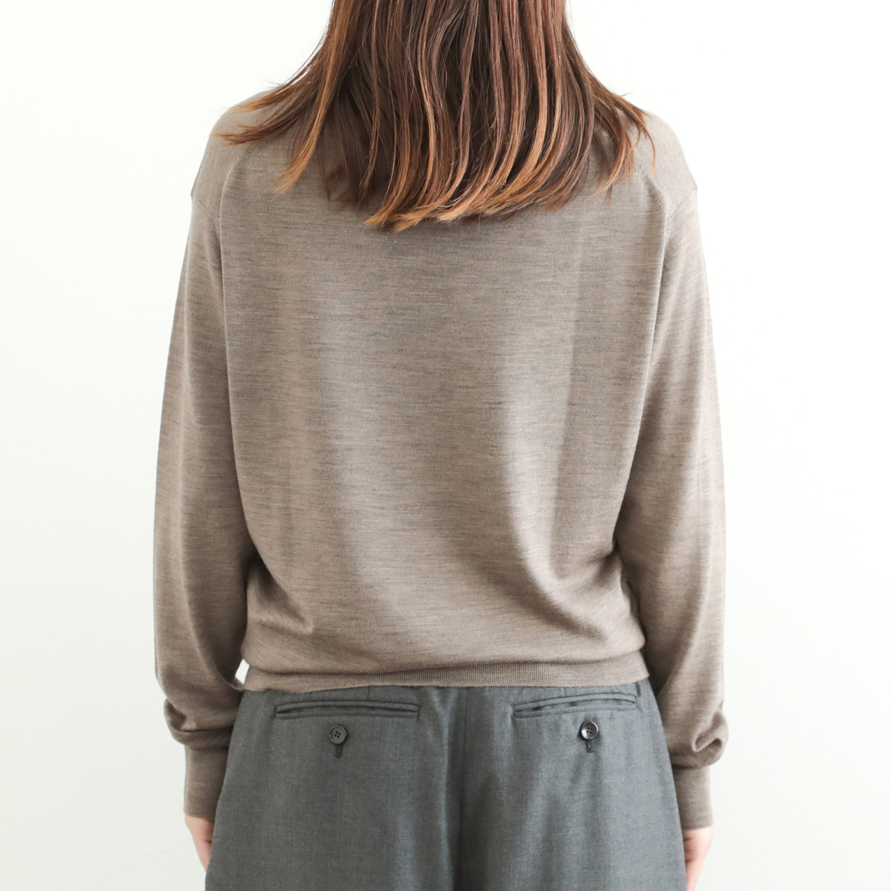 【JOHN SMEDLEY】 レーヨンコットン素材 ハイゲージカシュクールニット JOHN SMEDLEY｜ジョンスメドレー日本公式