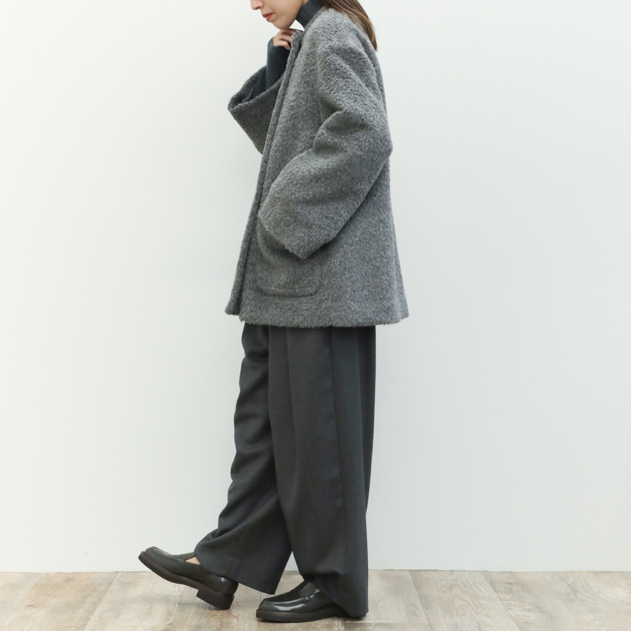 drawell ドロウェル コート ダブルブレスト ショート丈 ノーカラー A