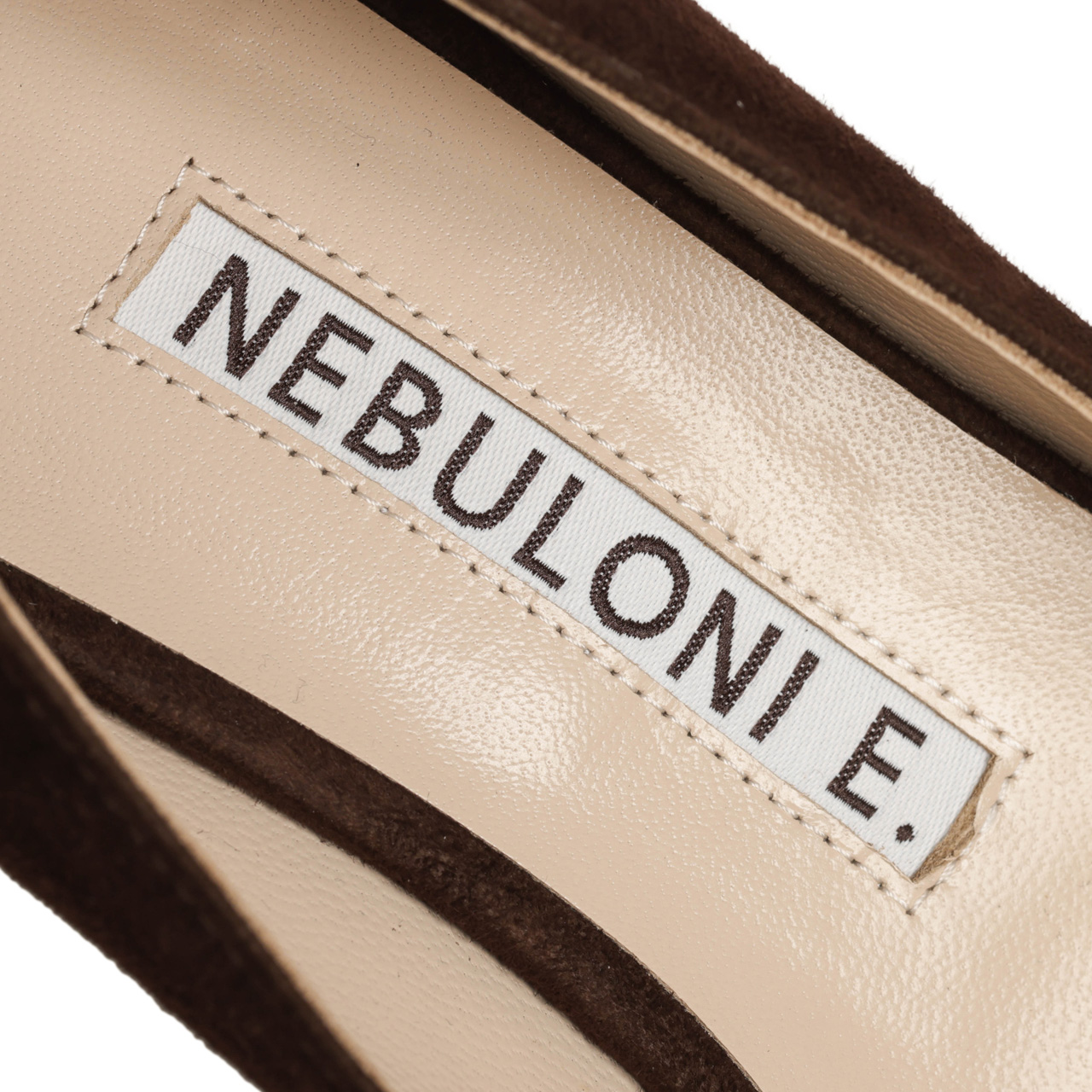 NEBULONI E. ネブローニ シューズ パンプス ポインテッドトゥ キトゥン