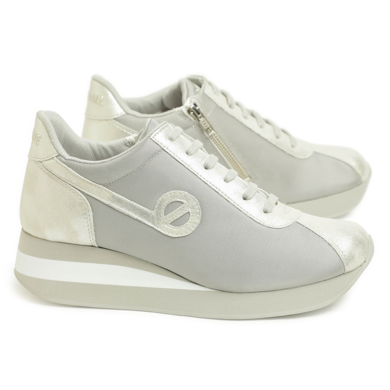 【レアほぼ新品】ノーネーム ウェッジソール スニーカー シルバー 24.0 楽天市場】【20%OFF】NO NAME ノーネーム [スニーカー] YOKO