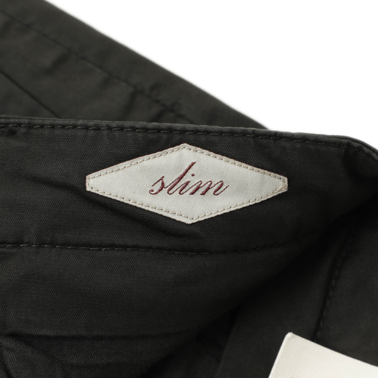 美品 BRIGLIA 50 イタリア製 定価¥40,000バルーンシルエット 美品 BRIGLIA 50 イタリア製 定価¥40,000バルーンシルエット